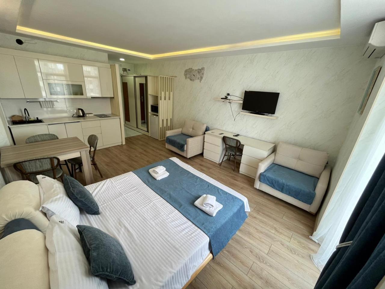 Holiday Premium Apartments Batumi Exterior foto
